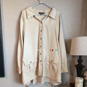 Belted Button Down Long Sleeve W/ Frint Pockets Minor Flaw (broken button) 22/24